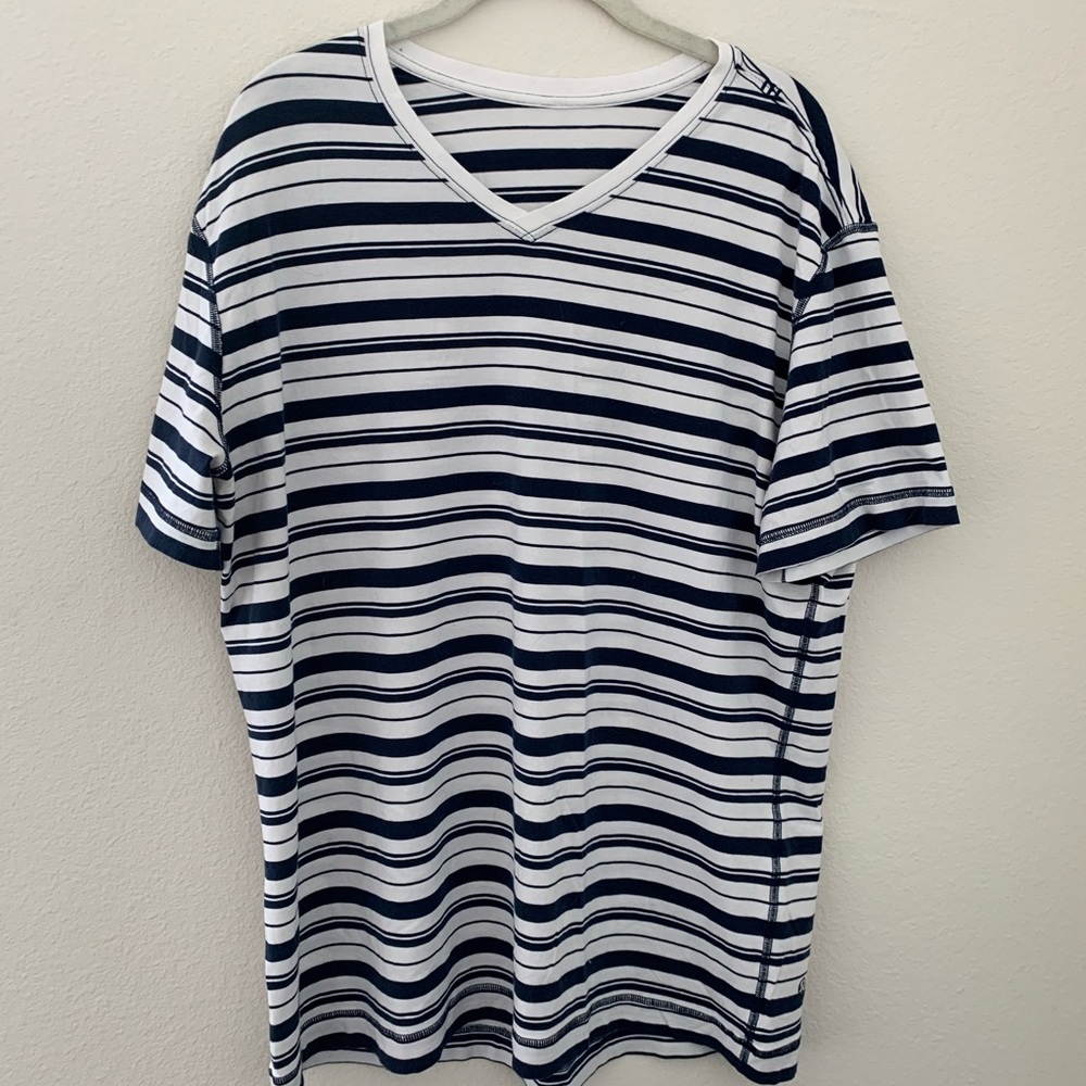 Lululemon T-Shirt XL